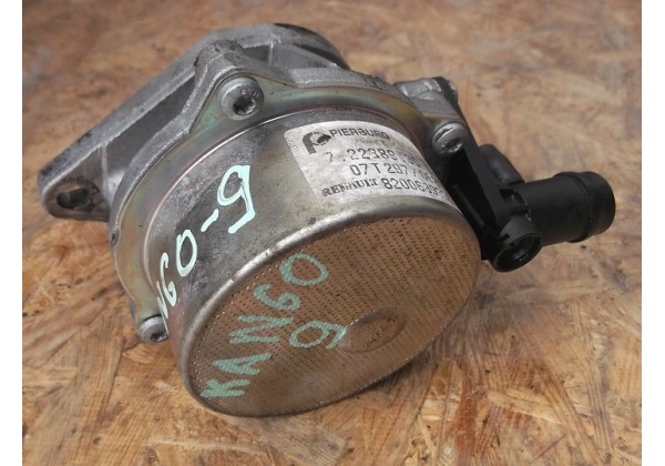Насос вакуумний Renault LAGUNA I-II, MEGANE I-II, KANGOO, TRAFIC II, SCENIC I-II, MASTER II, CLIO II, ESPACE III, 1.9 DTi, 1.9 DCi, 8200689330